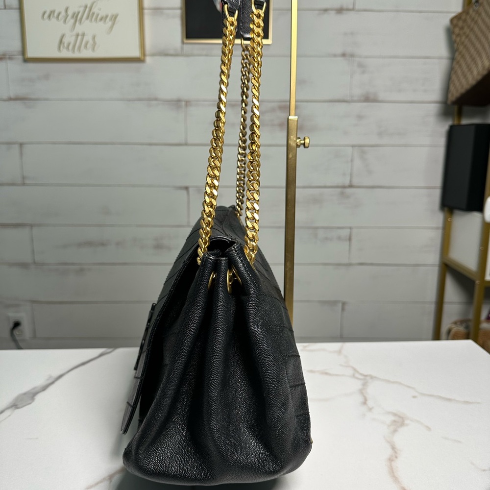 SOLD ❌❌❌ Yves Saint Laurent Black Chevron Shoulder Bag with Gold Chain - Picture 4 of 15